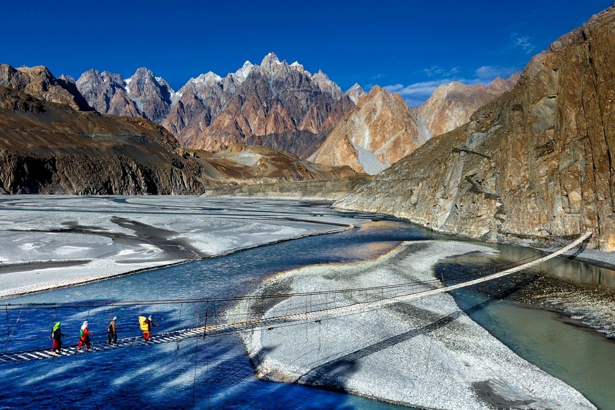 Hussani-Suspension-Bridge-1